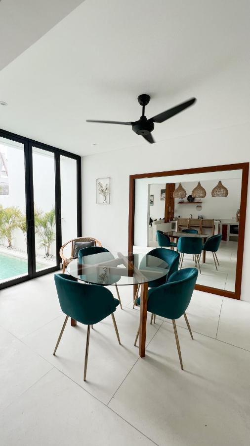 Villa Poppy Bumbak Canggu Eksteriør bilde